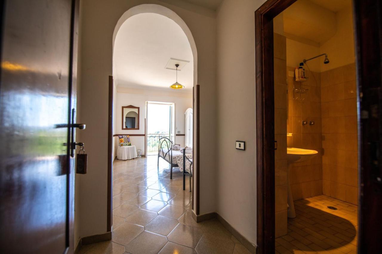 Bed and Breakfast Madonna Della Scala Castellabate Exterior foto